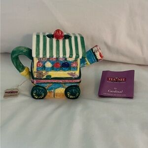 Vintage‎ Tea Nee Teapot